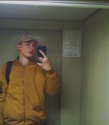 Миниатюра Мужчина Данил Центр Фотография 