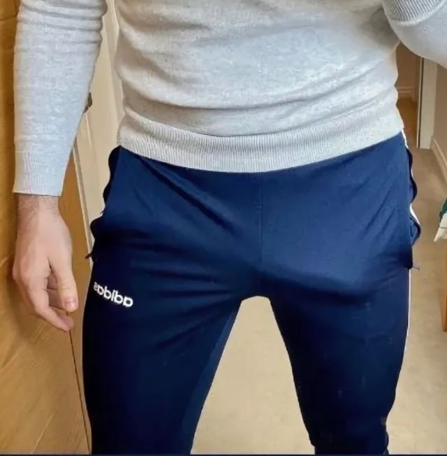 Мужчина Евгений Центр